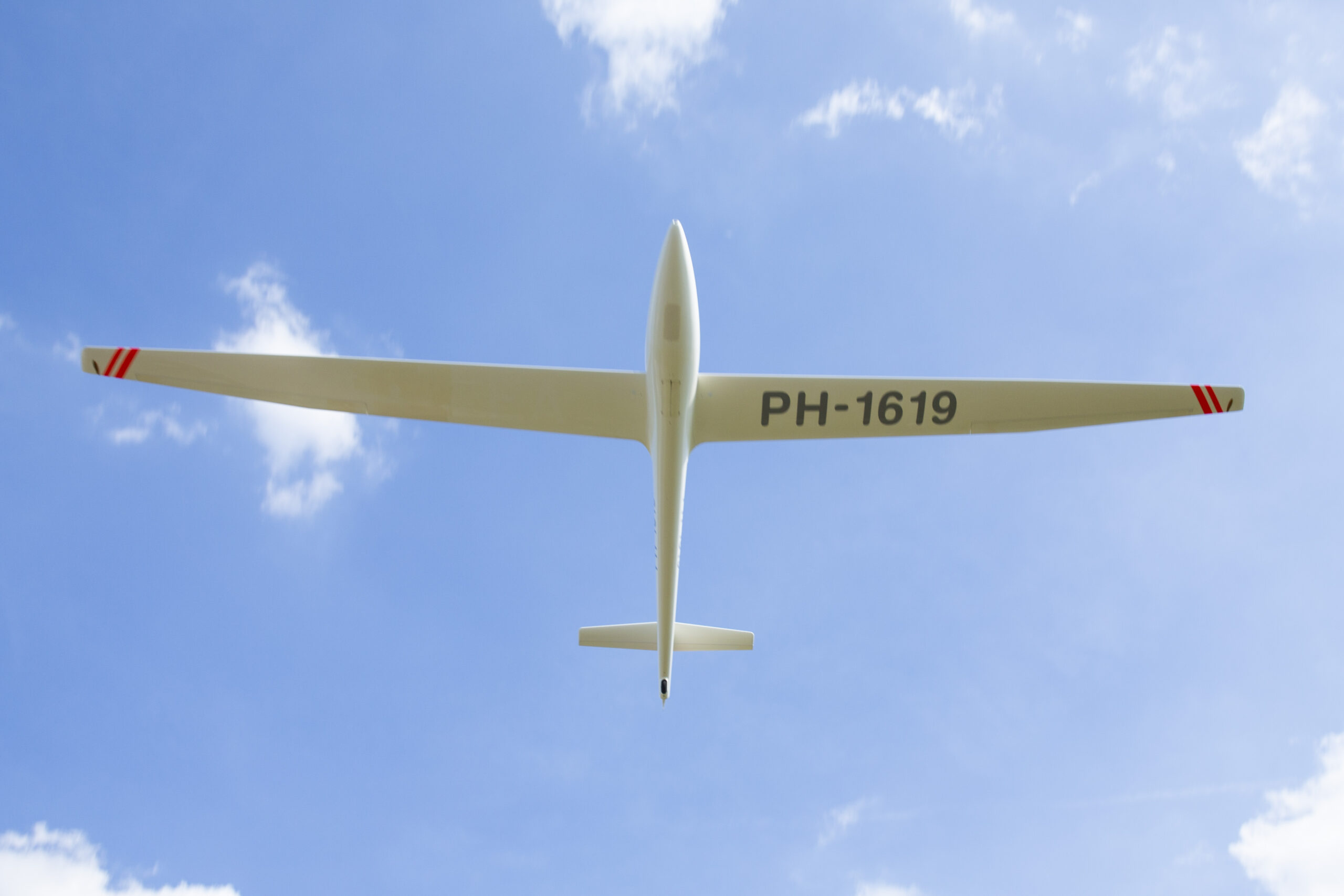 LS4a PH-1619 — Glider-Rent (Breda, NL)